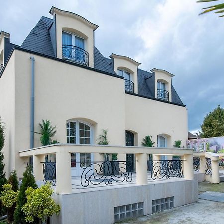 Appartement Emeraude - Paris A 13 Minutes Deuil-la-Barre Luaran gambar